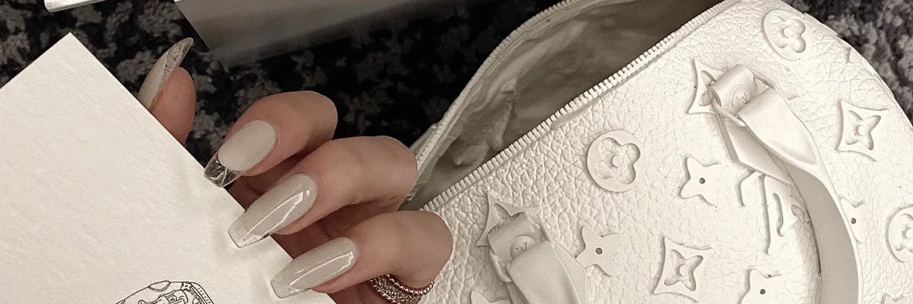 iluvjellycat's profile banner image