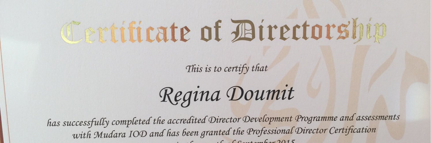 reginadoumit's profile banner image