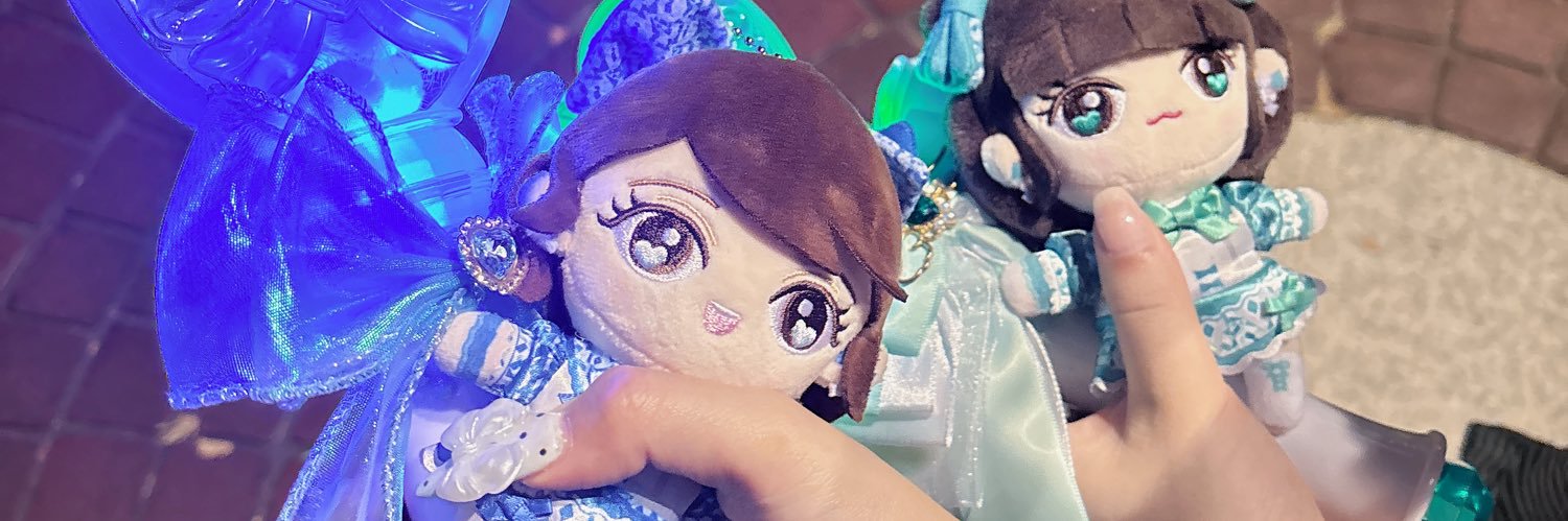 p__q_e_e's profile banner image