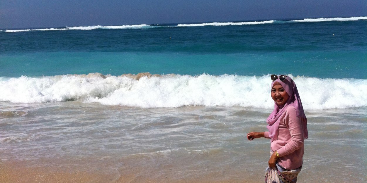 fanindah's profile banner image