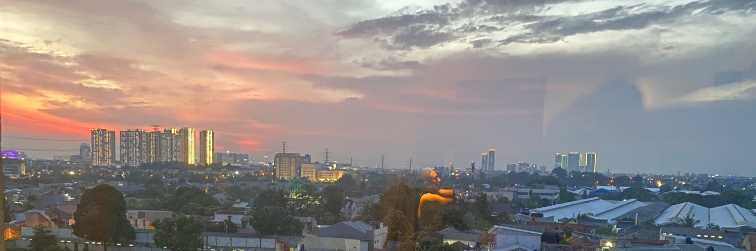 arie1385's profile banner image