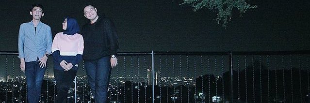 FJuniputra's profile banner image