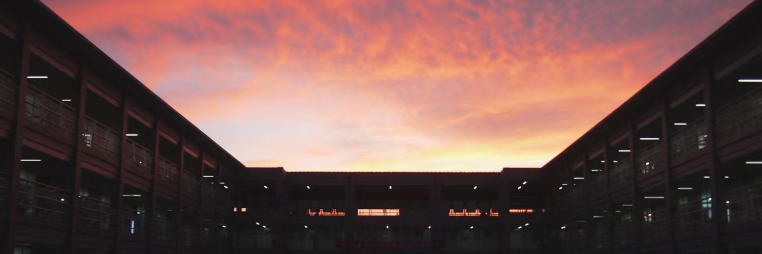 ouerzhouye's profile banner image