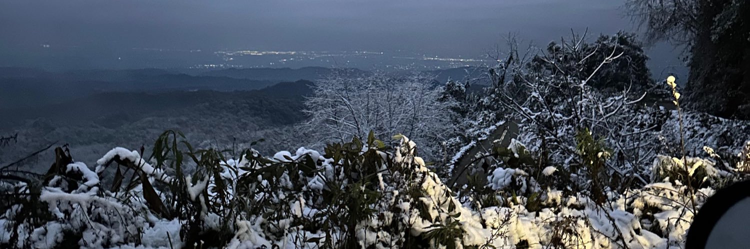 felicalde7's profile banner image