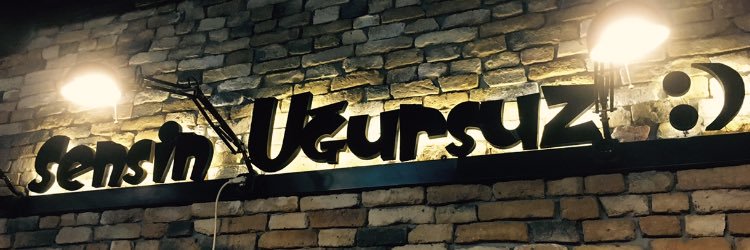 mavimenekse's profile banner image