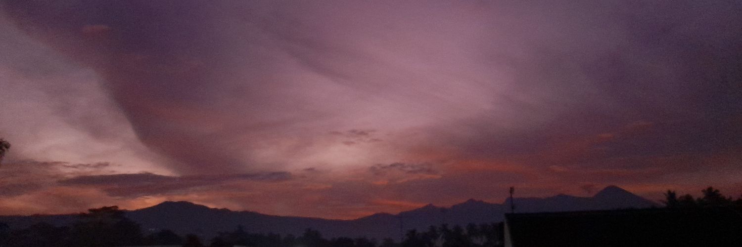 brdenbecca's profile banner image