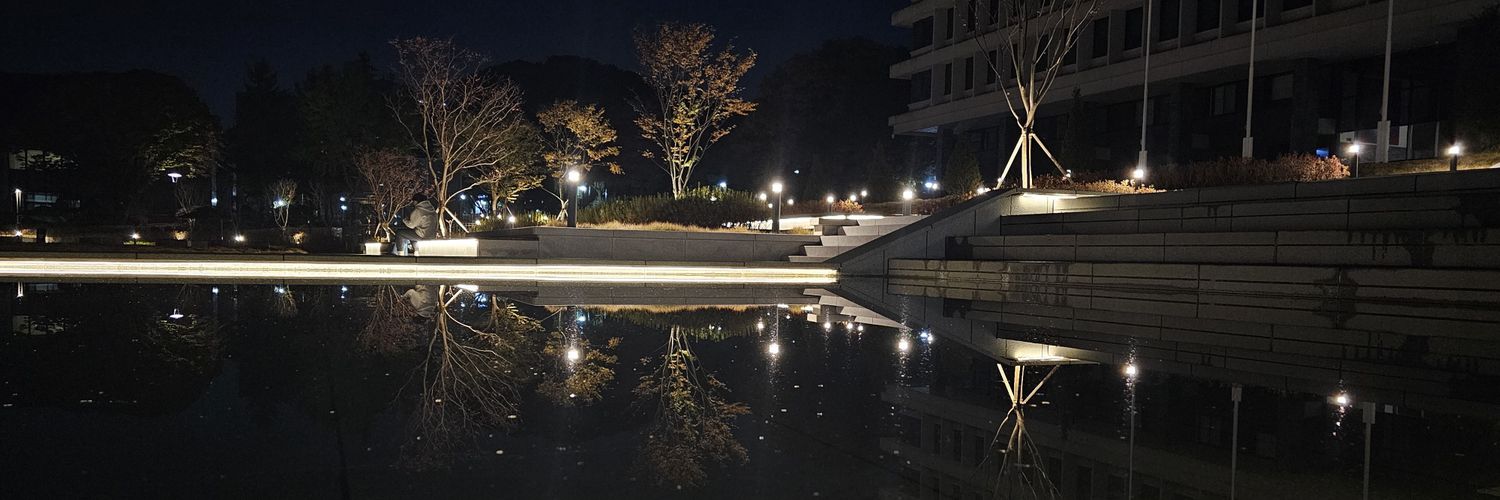 애완사마귀 banner