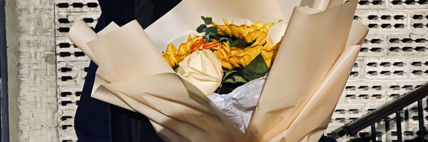 稻草人 banner