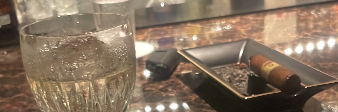 إميلي banner