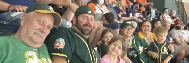 sheiler94 💚💛🌳 banner