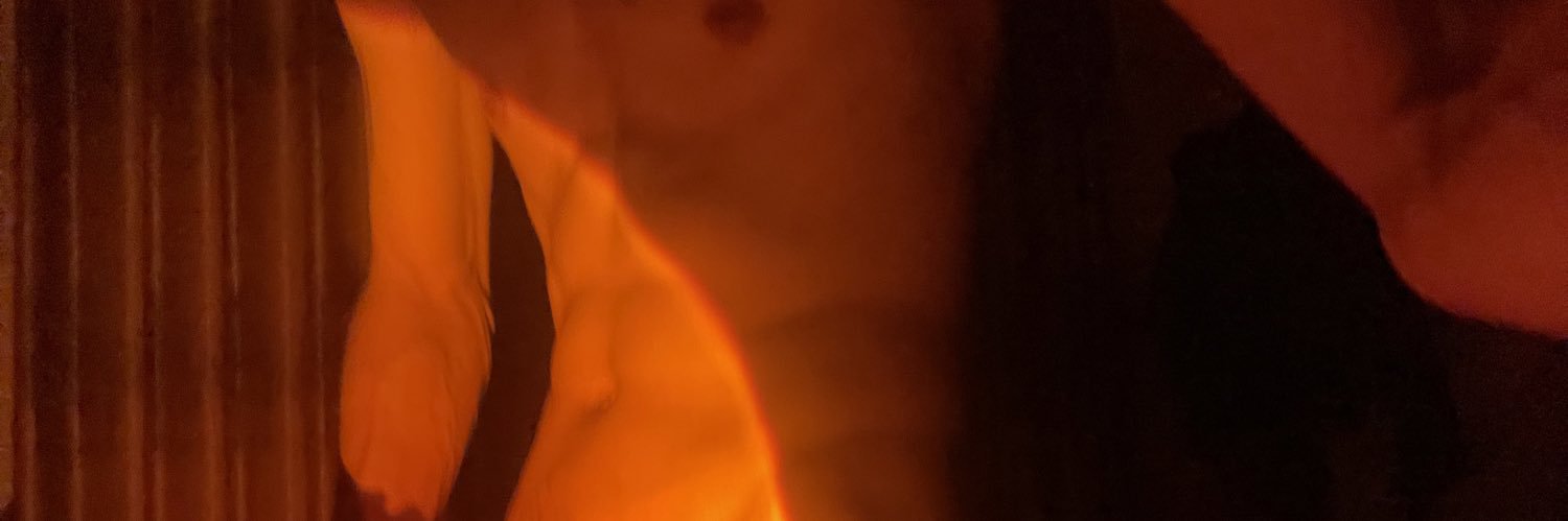 11 banner