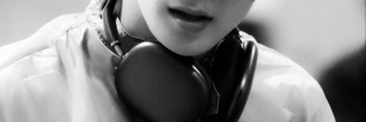 K banner