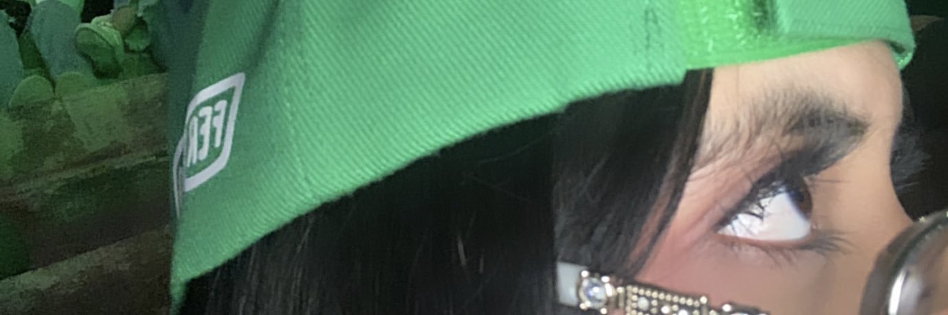 Ximena💜 banner