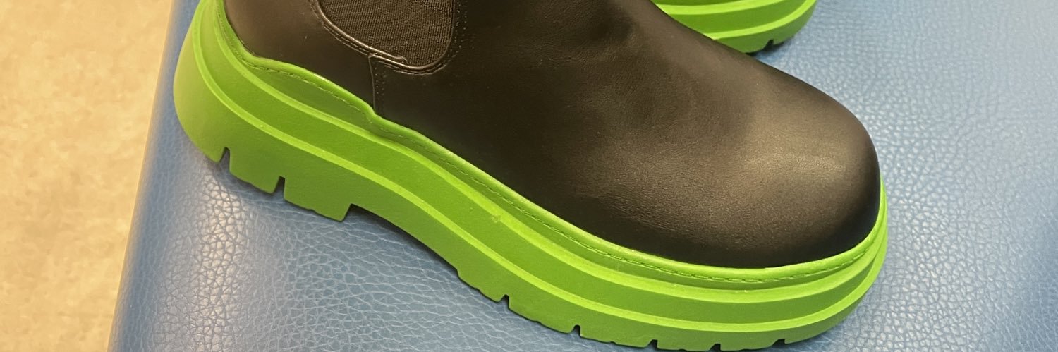 midorigreen's profile banner image