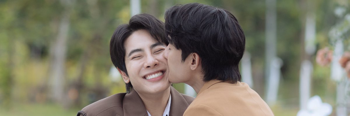 มอฟอ ☆ •·🎀🍐✨. · ☆ banner