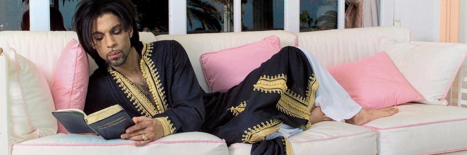 Allison P Davis banner