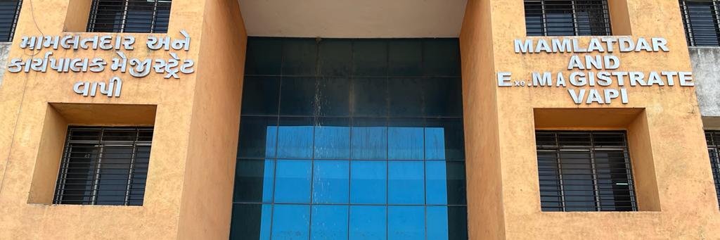Mamlatdar Vapi (Rural) banner