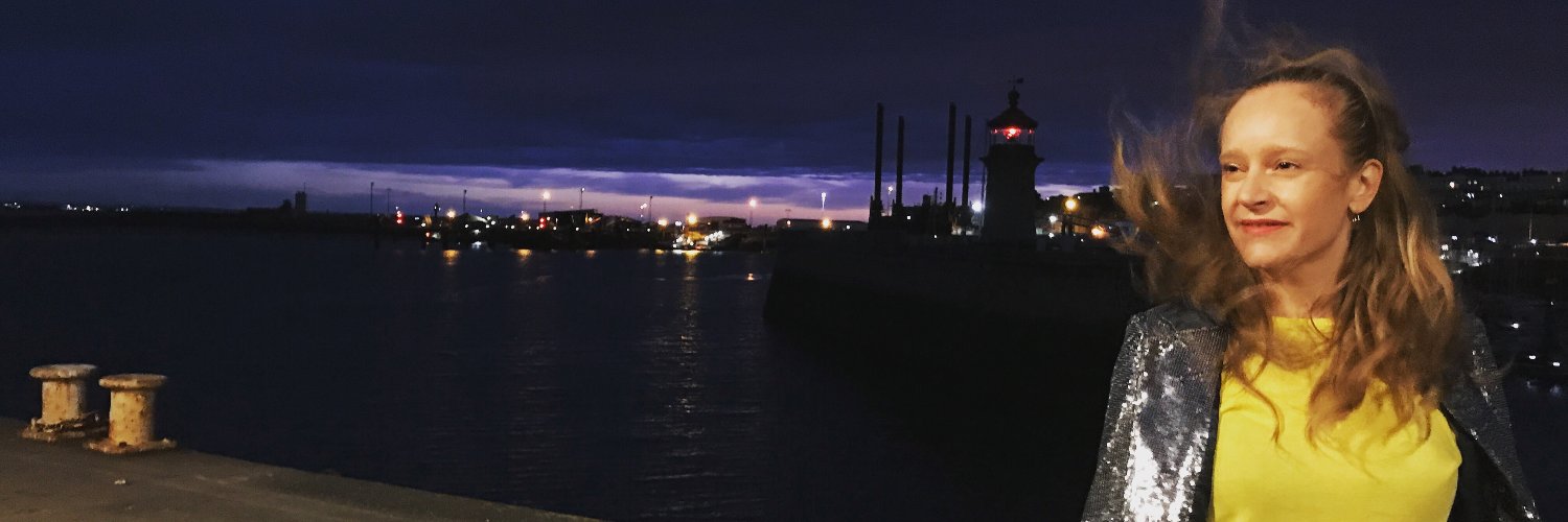 Emma_Blau's profile banner image