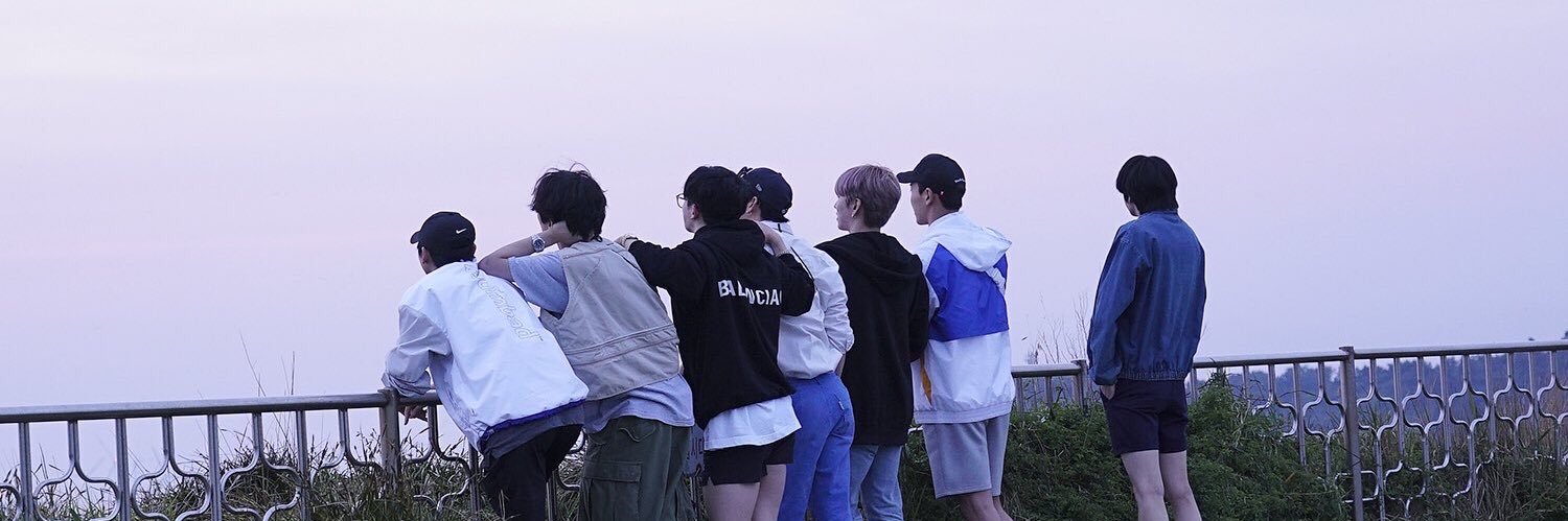 aainilnilnill's profile banner image