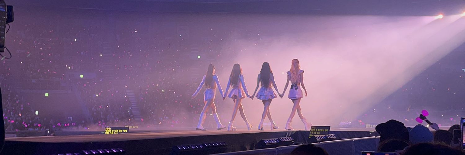 lisooiloveu's profile banner image