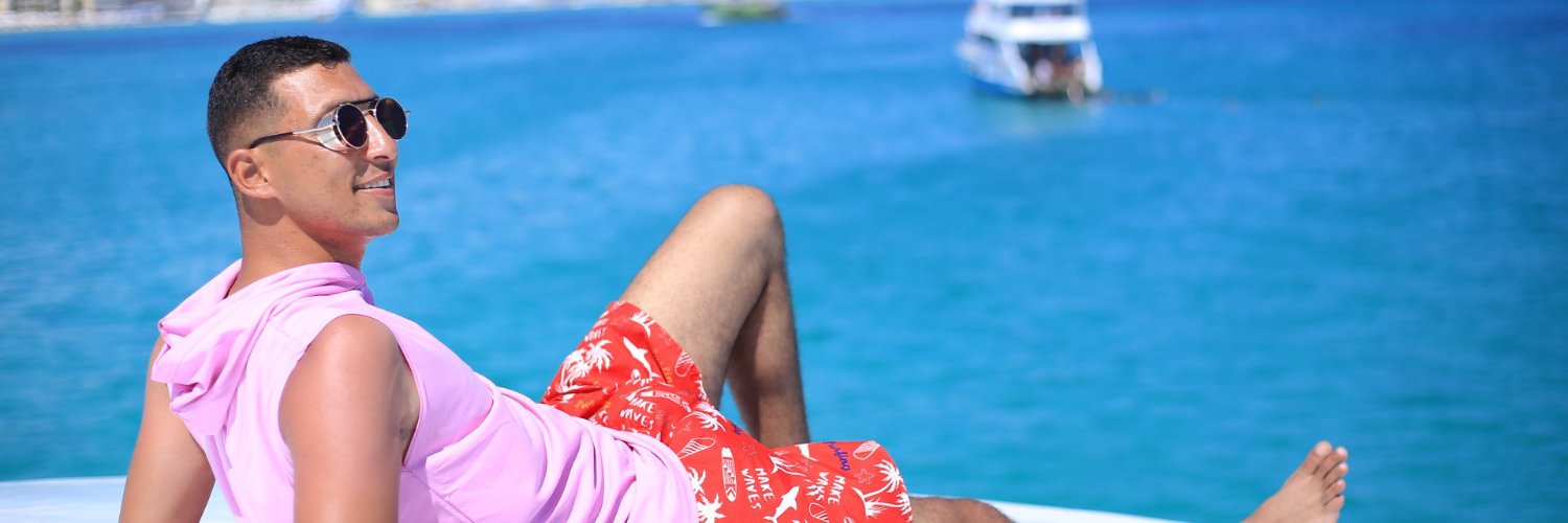 AhmedGenesh6's profile banner image