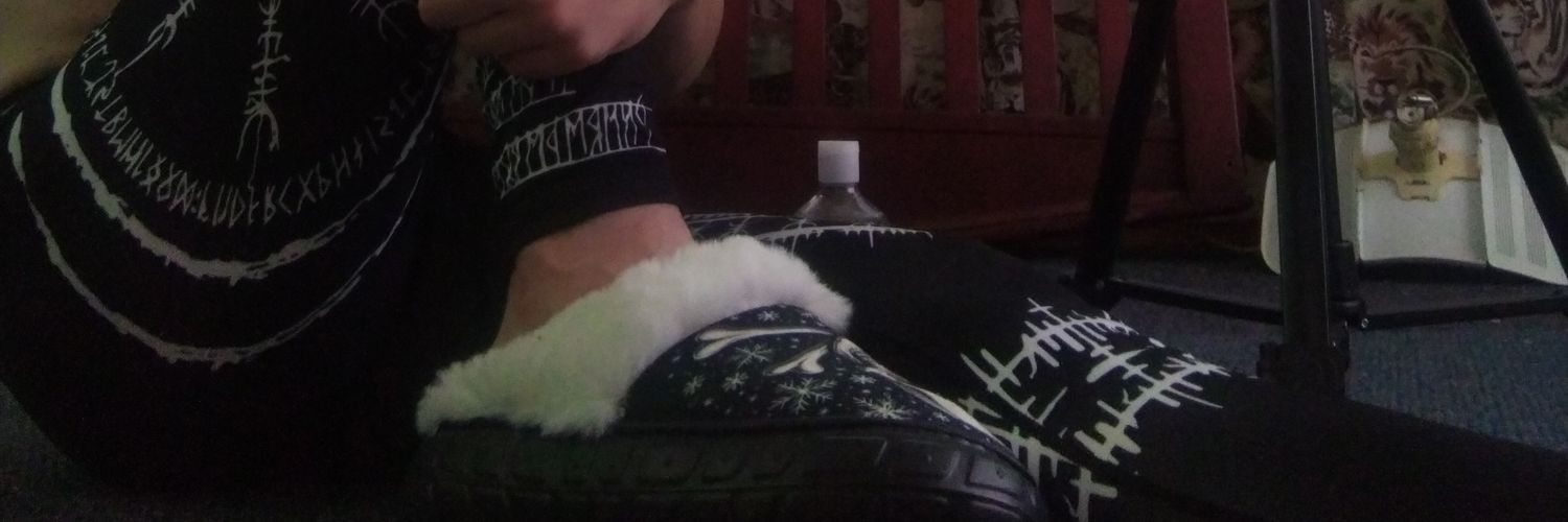 FemboySmoothy banner