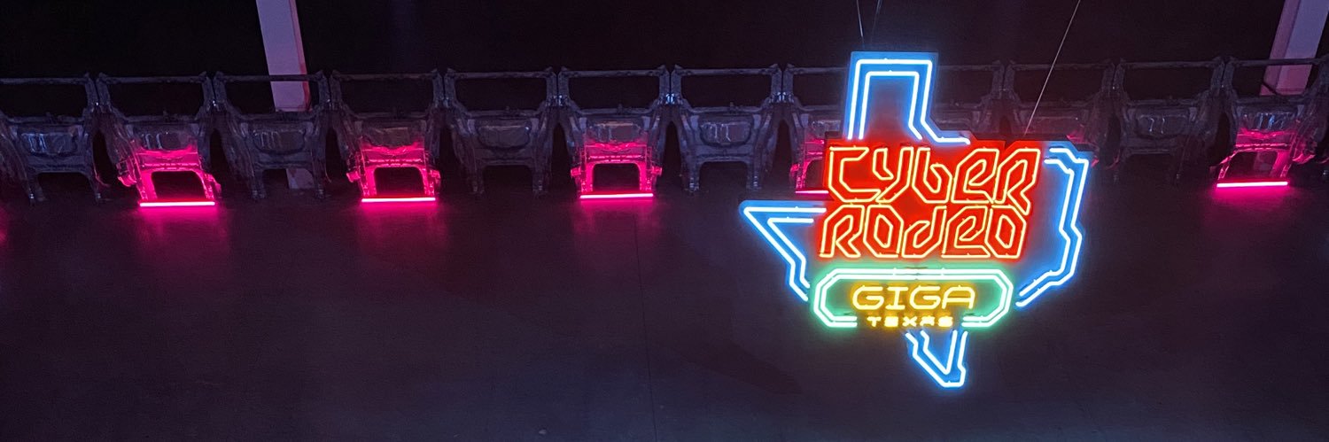 cliffud's profile banner image