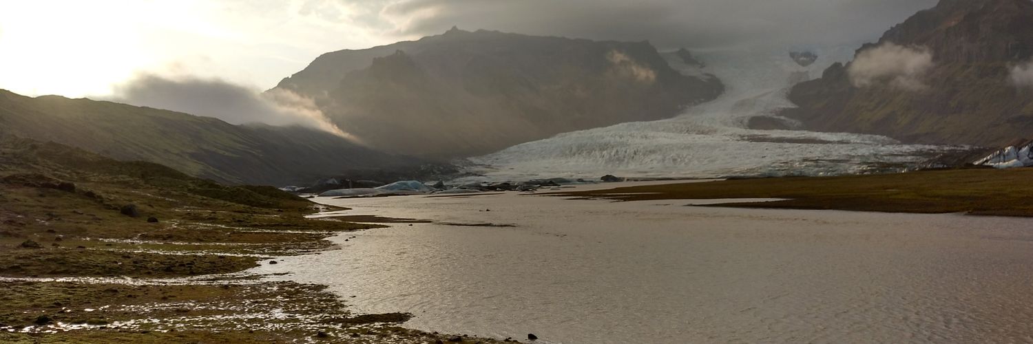 alejadv29's profile banner image