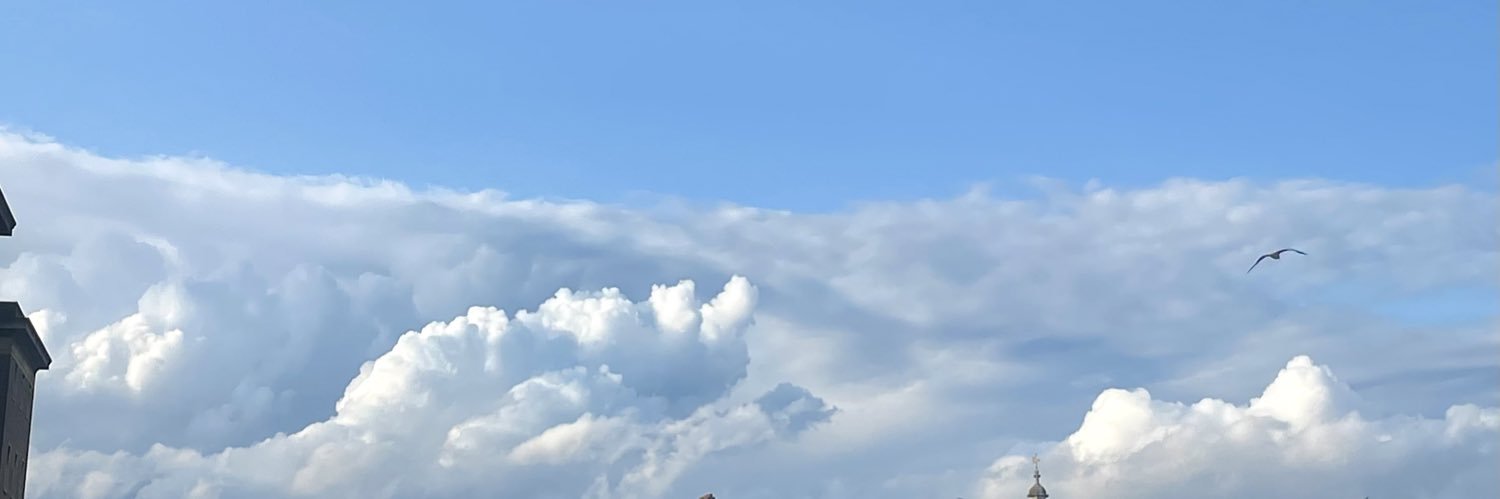 Georgina Dorothea 🧘‍♀️'s banner