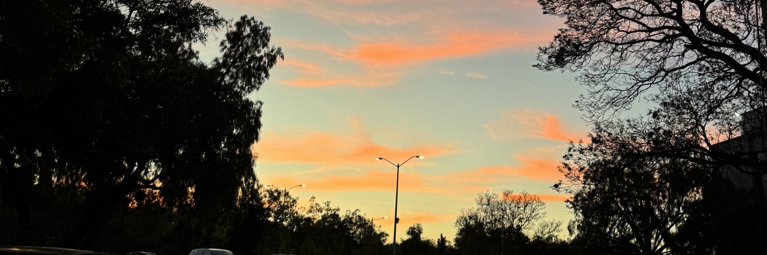valee01d's profile banner image