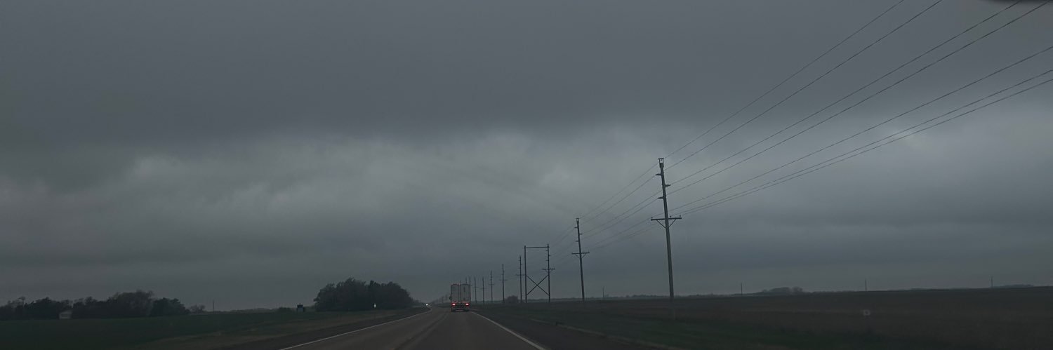 leomoon111's profile banner image