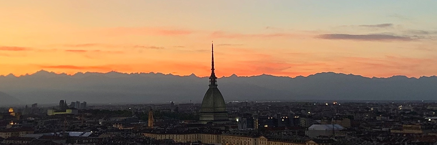 carmenmorianaa's profile banner image