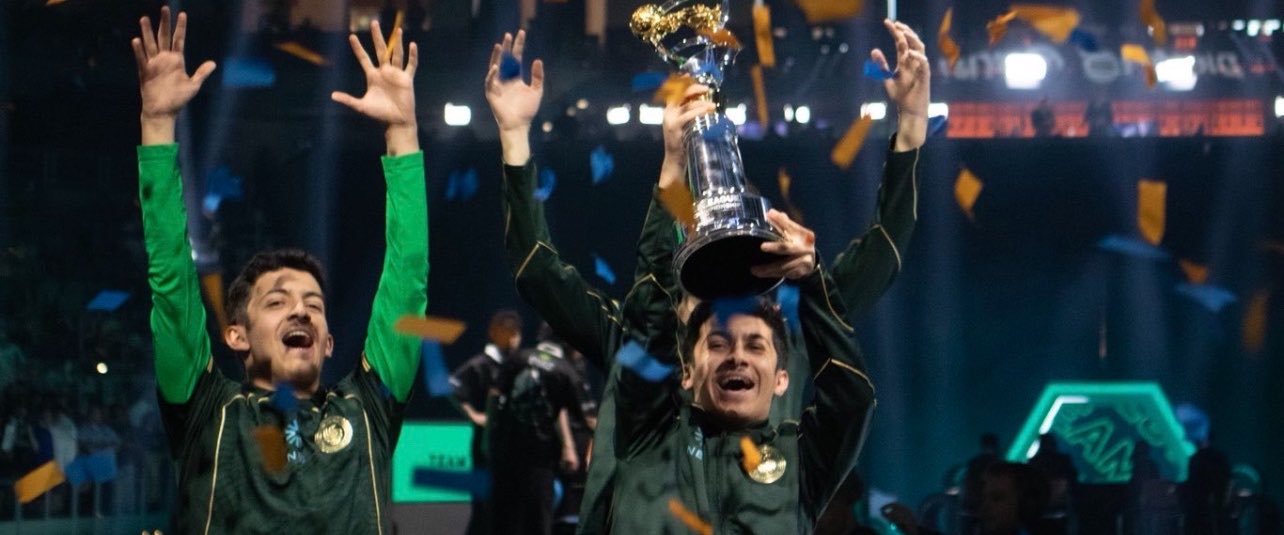 ullqr's profile banner image