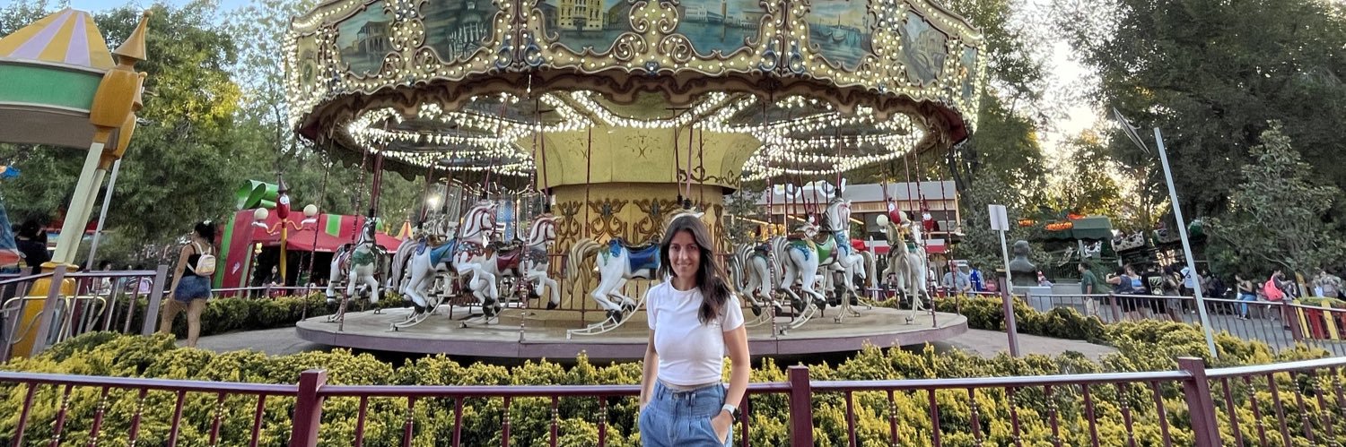 mai_rivas's profile banner image