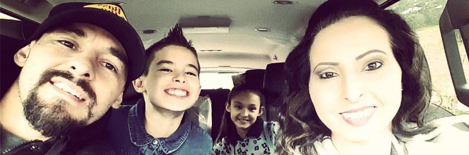 Robert Guerrero banner