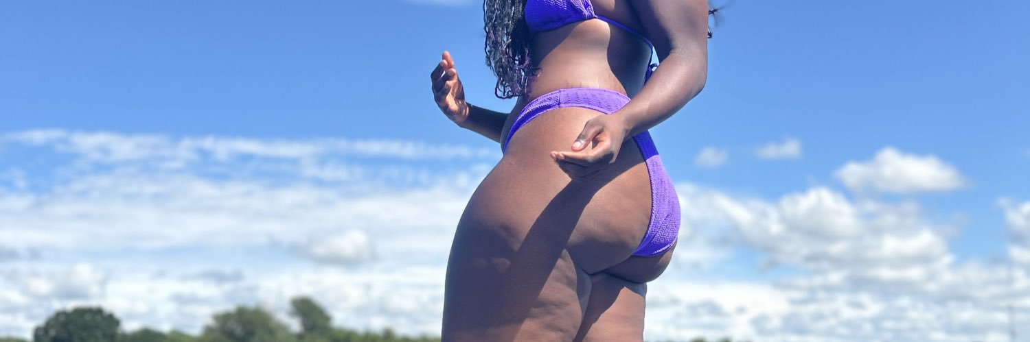 TheeMissXo's profile banner image