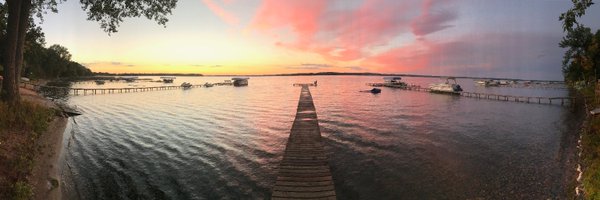 Juliebascom Profile Banner