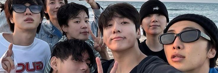 xo, raye ☆ banner