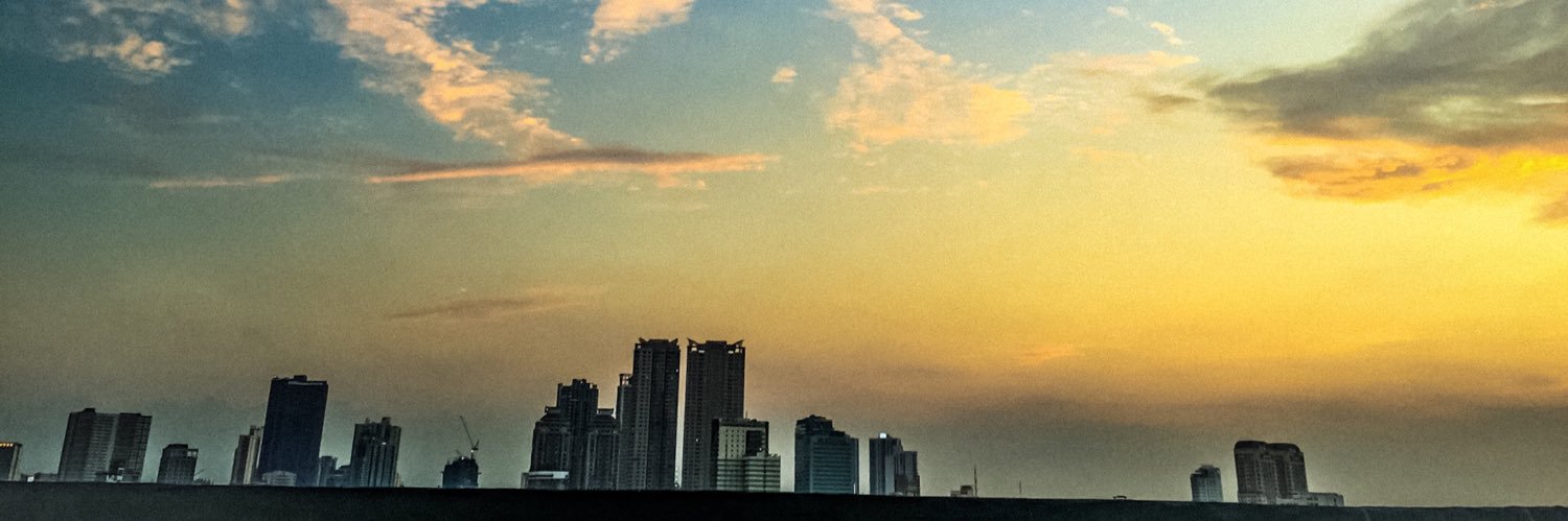 JunJared's profile banner image