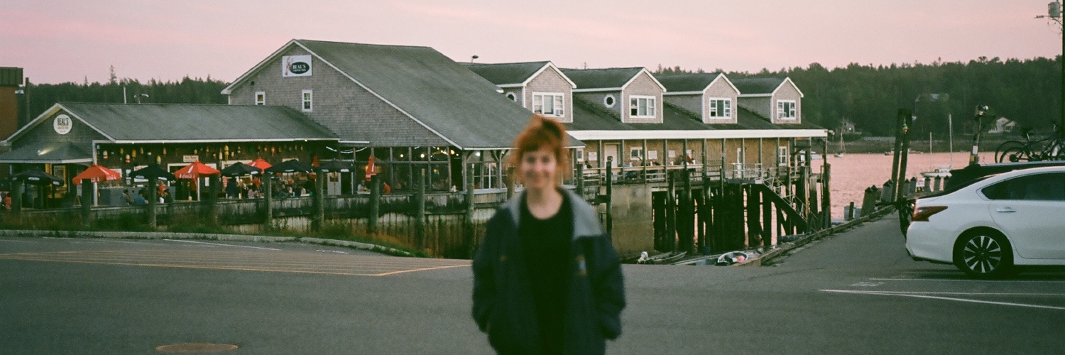 tillzy's profile banner image