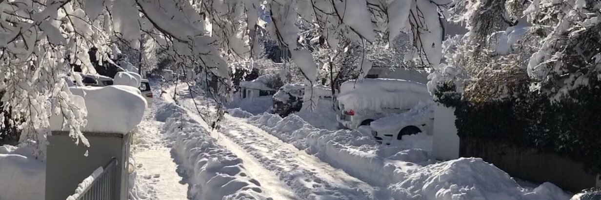 Comic Radio Show 📯 banner