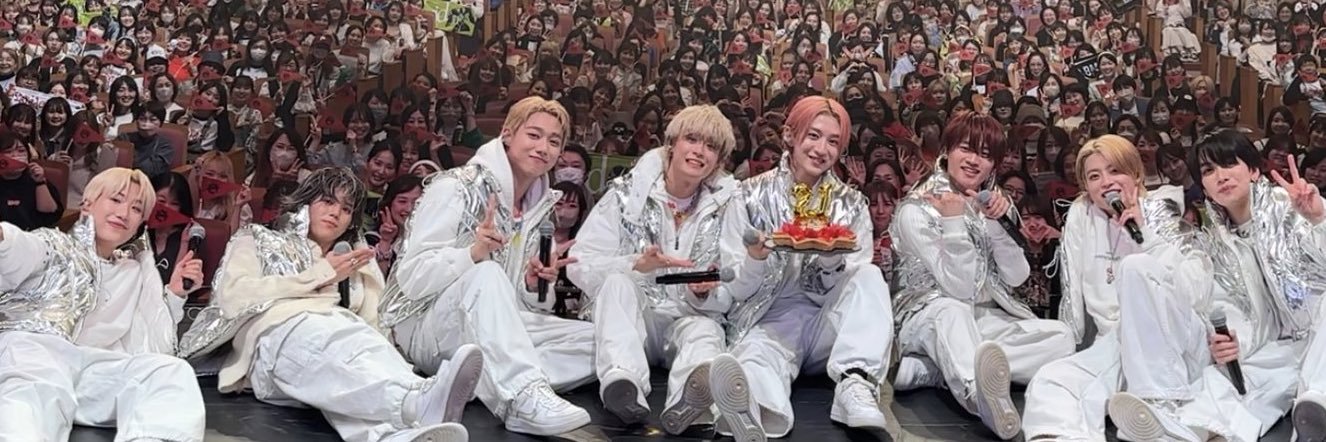 miir2424's profile banner image