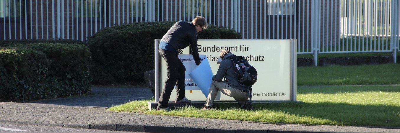 Peng! 👉🏻 Peng@tldr.nettime.org banner