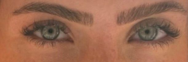Daniela 🩵 banner