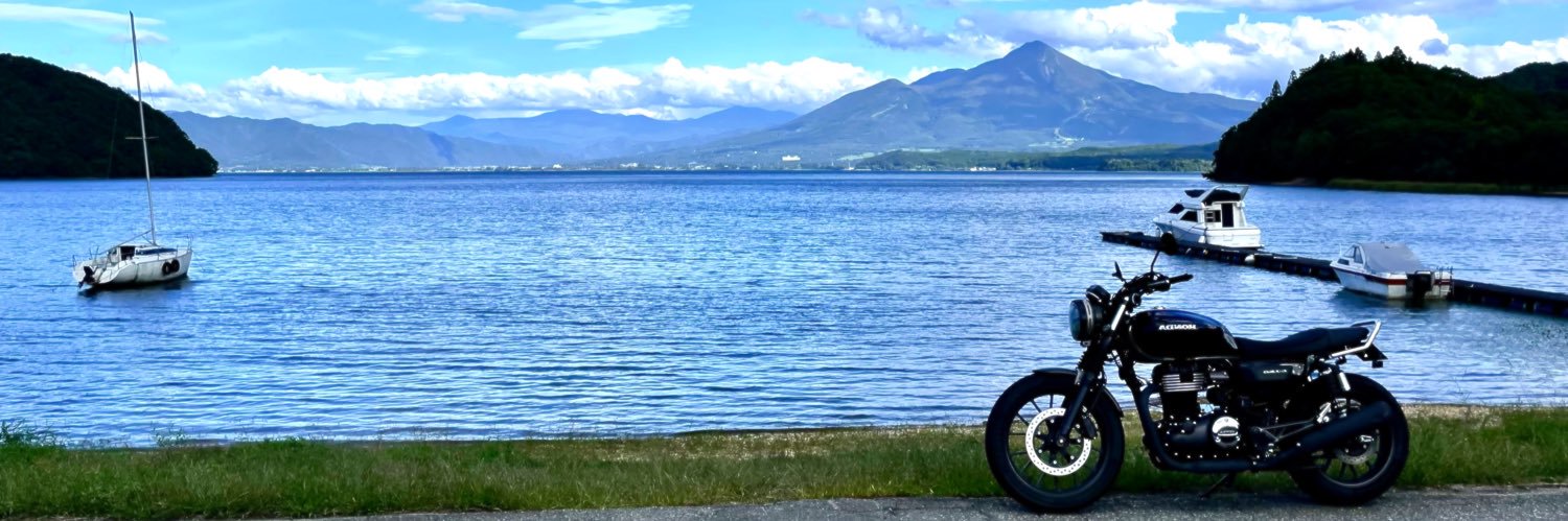 beach80's profile banner image