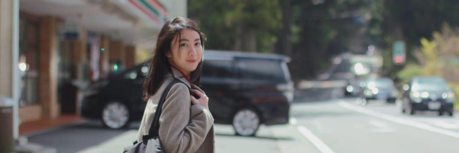 lyndelim's profile banner image