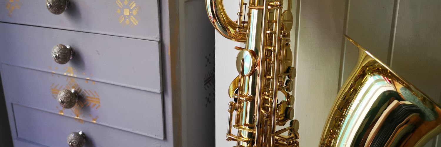 Jade Sax banner