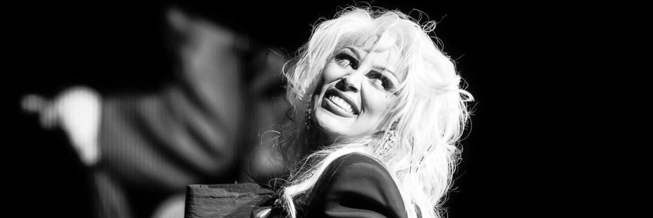 J'adore VIE🐱🍯🌹 banner