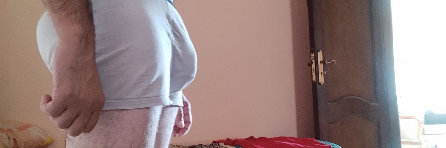 emadrefat18's profile banner image
