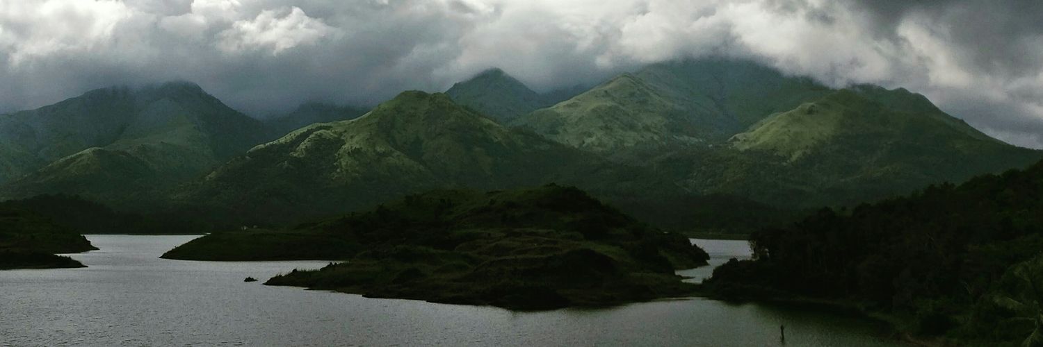 iamjuvi's profile banner image